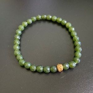Satya Jewelry jade bracelet with gold lotus bead